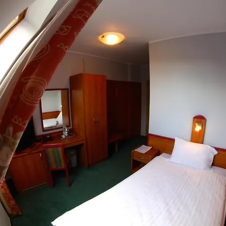 Tango Hotel 3*